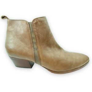 Women’s Tan Leather Ankle Boots